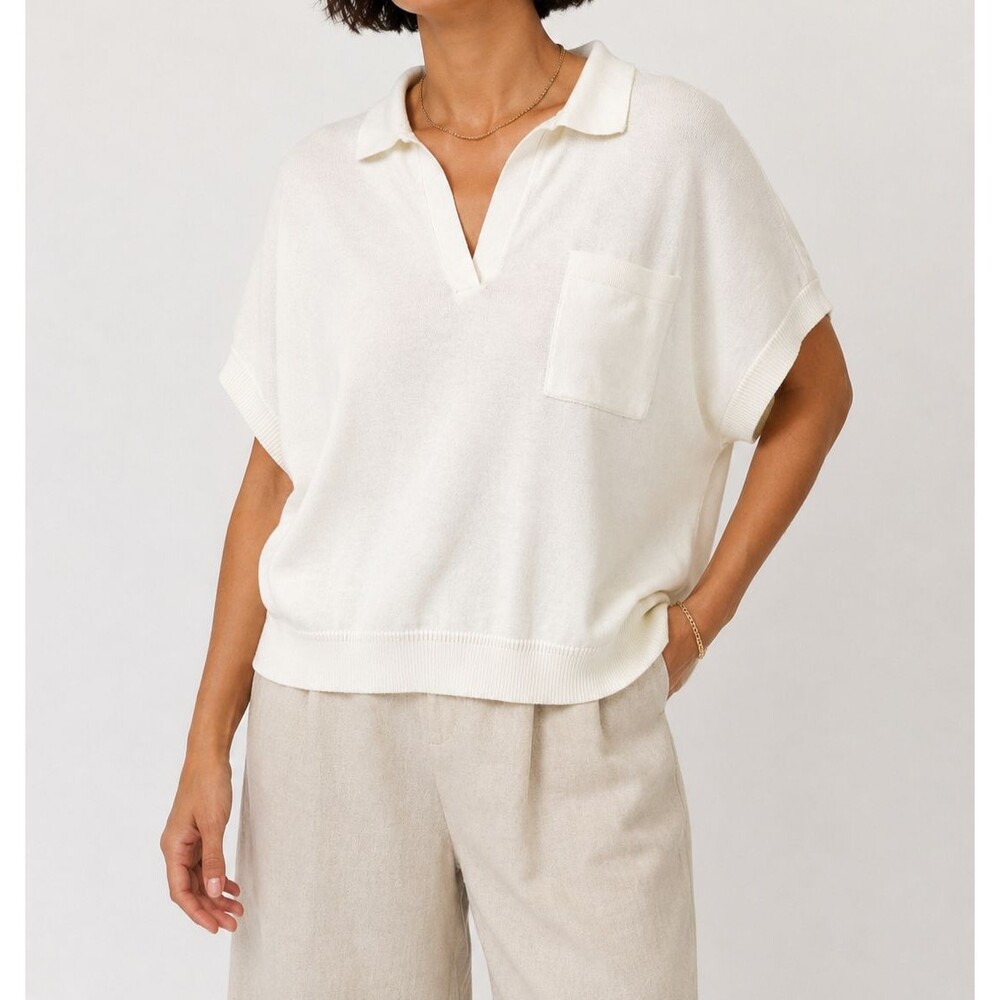 Banana Republic Linen Blend Polo Top Ivory M/L Relaxed Fit Coastal Preppy Casual